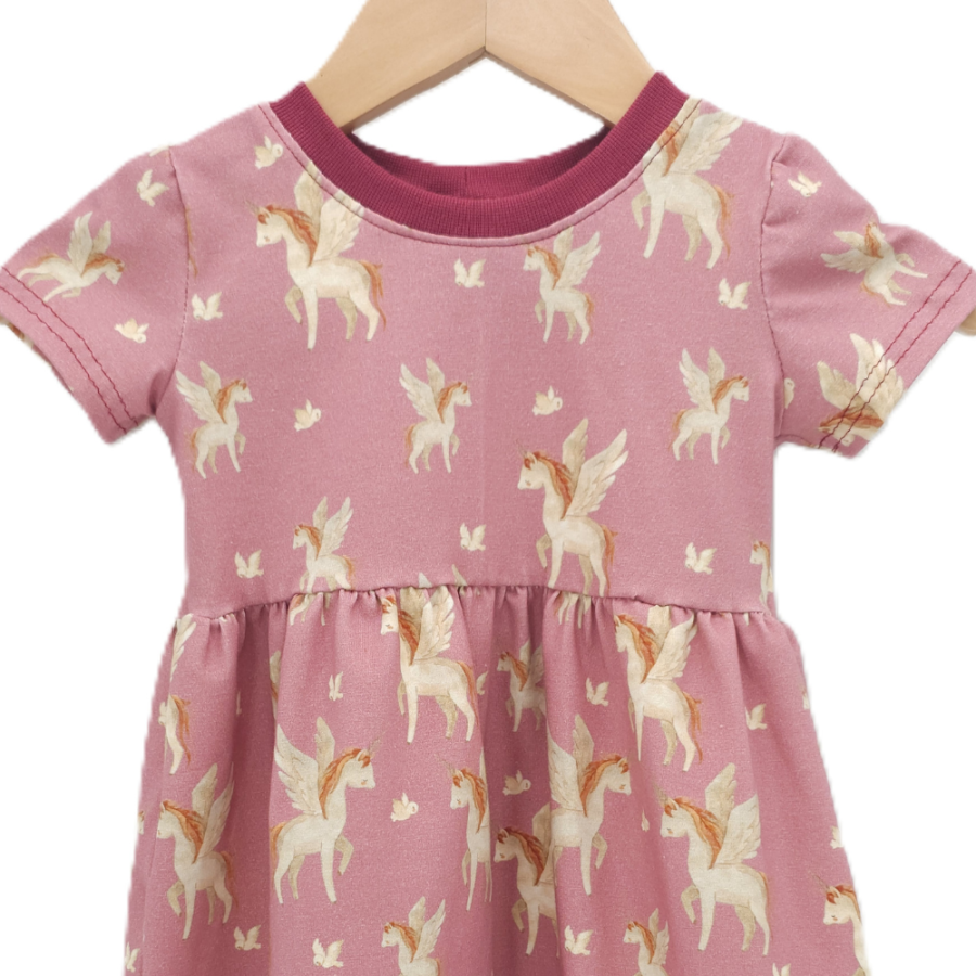 Basic Kleid Fairyland Einhörner (Bündchen bordeaux) 134-164